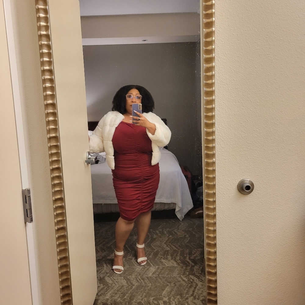 Off shoulder red dress Plus size